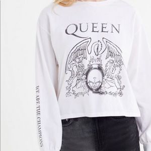 queen band tee by urban outfitters